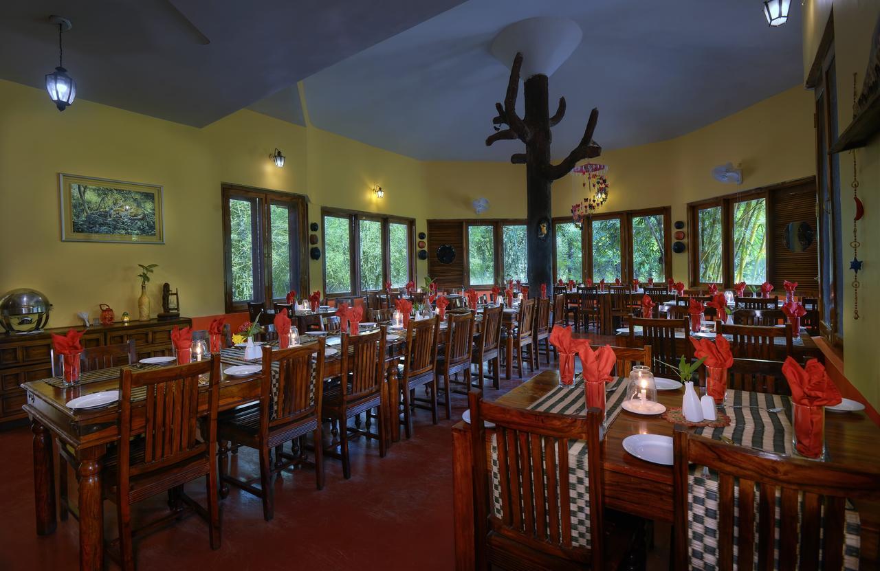 Pench Jungle Camp Hotel Khawasa Bagian luar foto
