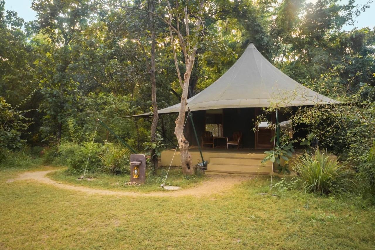 Pench Jungle Camp Hotel Khawasa Bagian luar foto